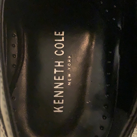 Shoes - Picture 3 of 3